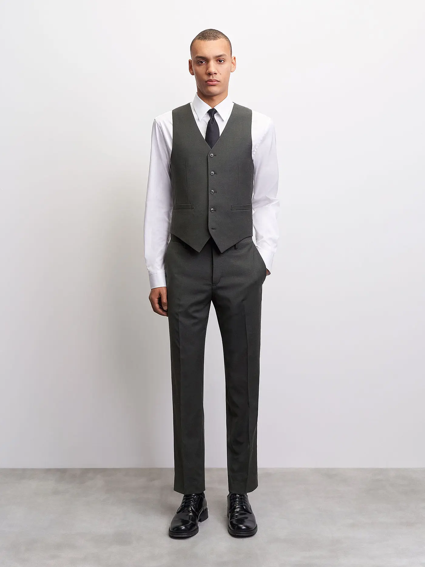 TIGER OF SWEDEN | Anzugweste WAYDE | olive